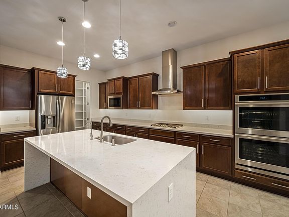 4th image of 5226 W THRESHER Way