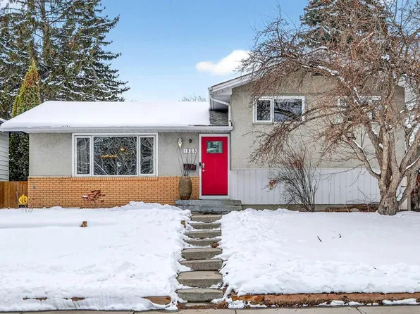 1323 NE University Dr NW, Calgary, AB T2N 3Y8