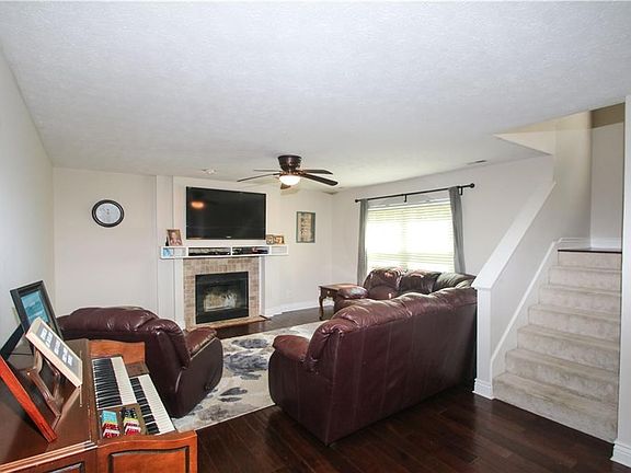 5th image of 1609 Winding Creek Trl