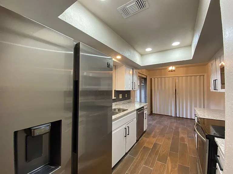 11039 Whisper Valley St — Photo 31