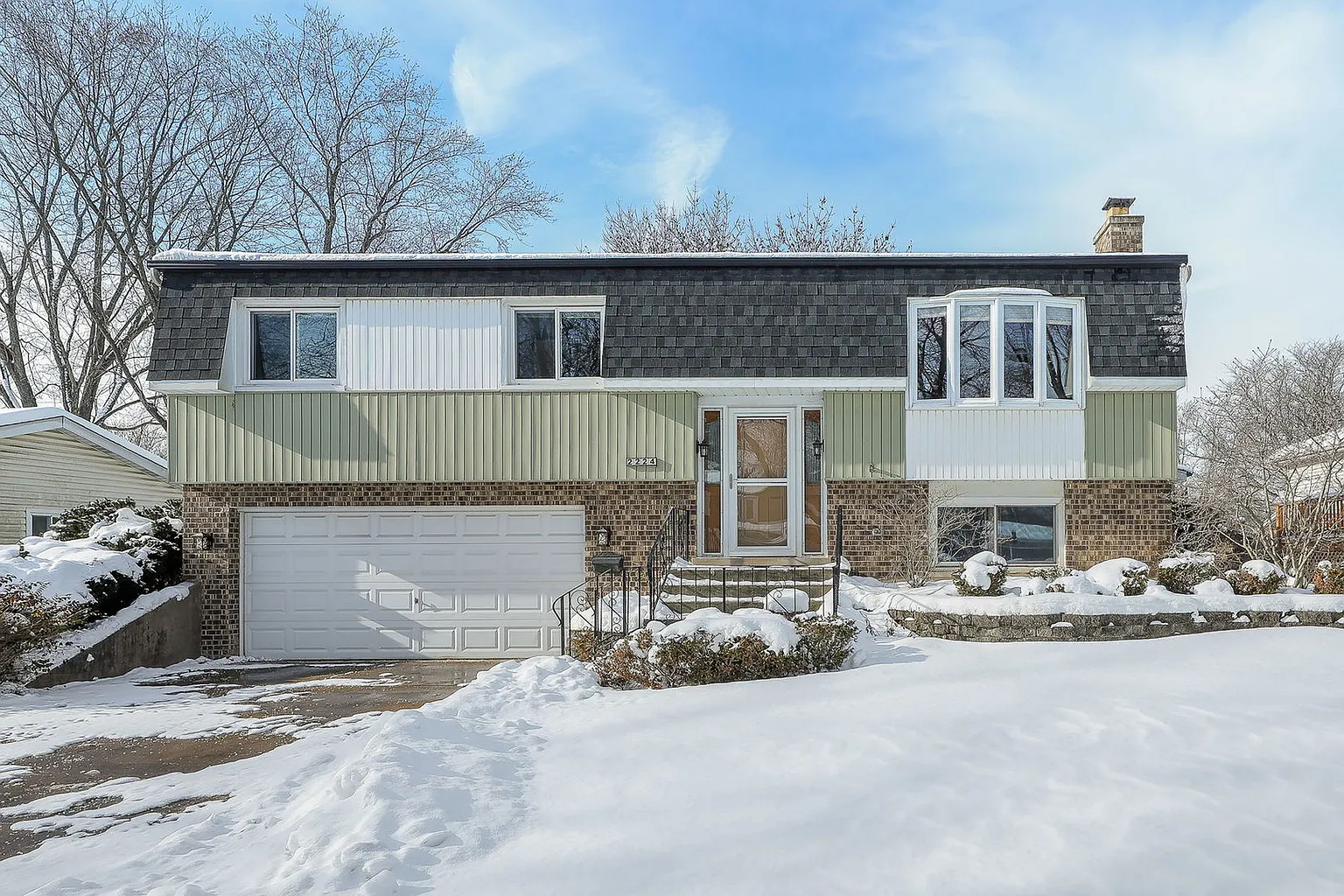 2224 Kingston Dr photo 1