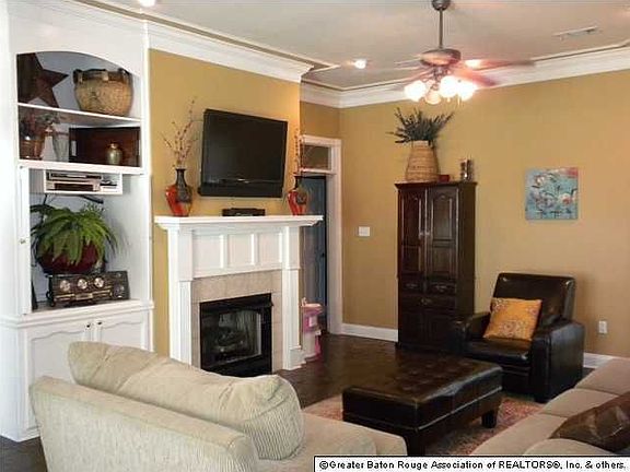 4th image of 38130 Willow Lake Dr S