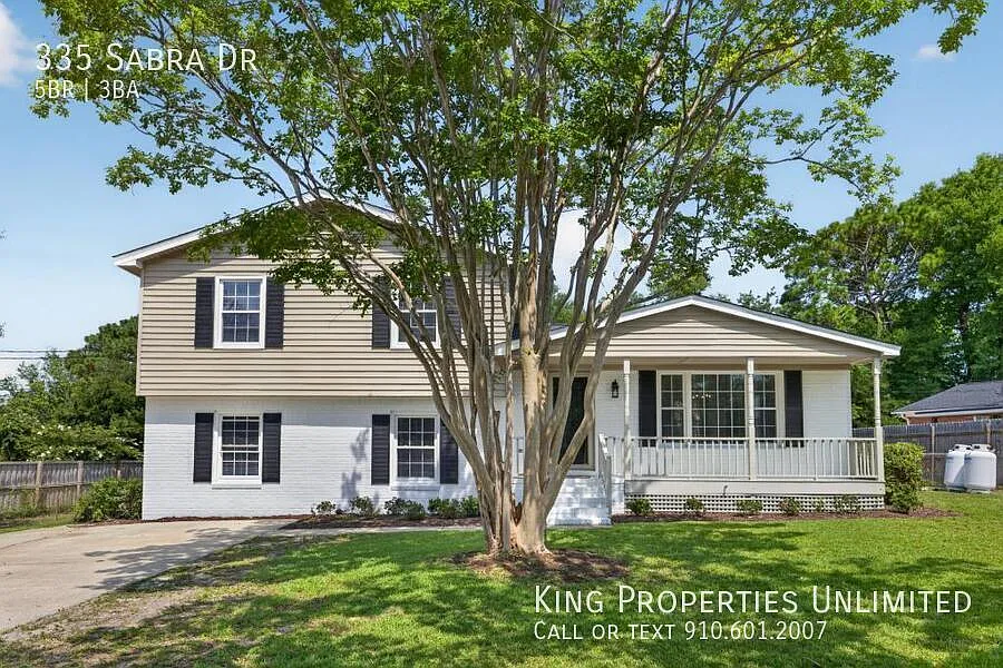 335 Sabra Dr