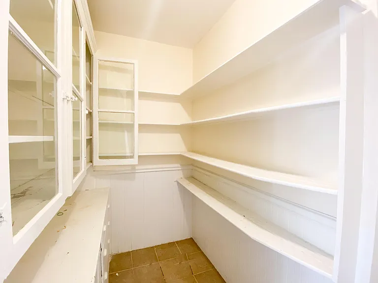 144 Coolidge St #2 — Photo 10
