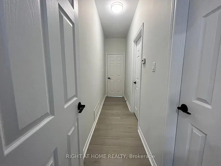 63 Jessica Dr — Photo 17