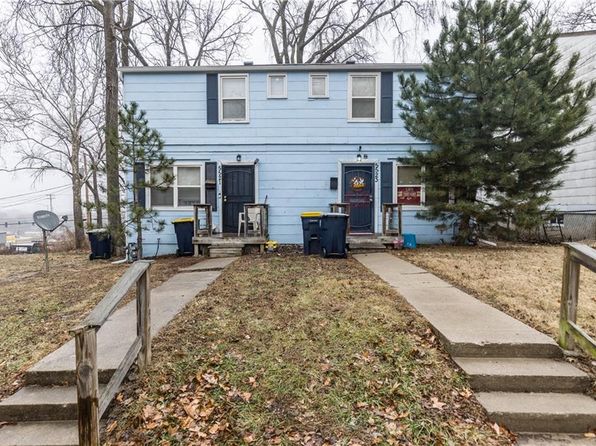 kansas-city-missouri-2074650432 picture