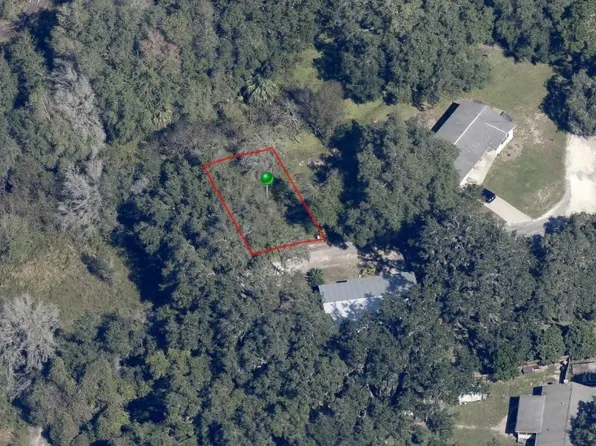 68 N Sheltering Oaks Dr, Inverness, FL 34453