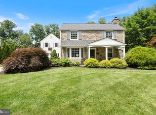 140 Browning Ln, Bryn Mawr, PA 19010