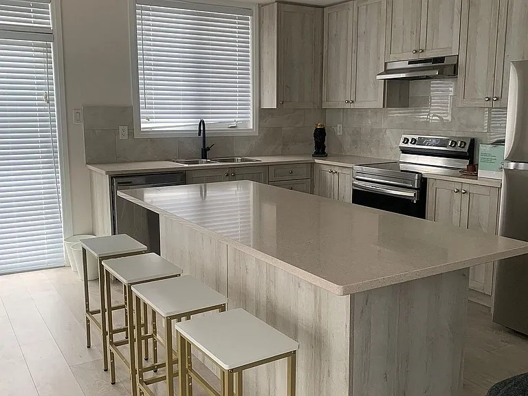 19 Ambereen Pl — Photo 6