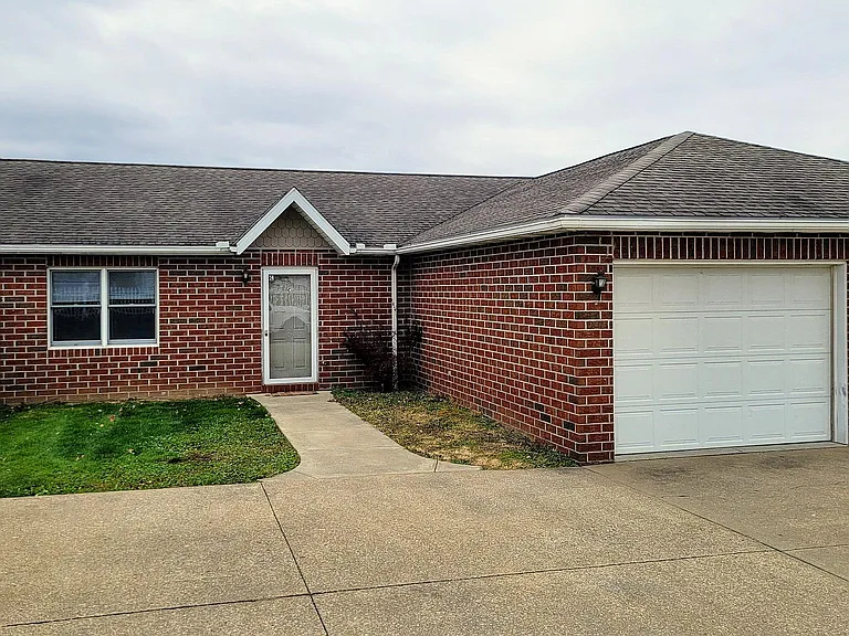 1171 Mindy Ln #C — Photo 1