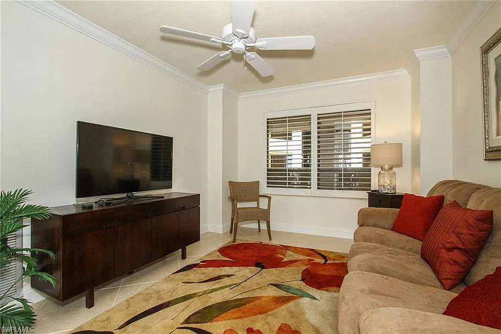 2 bed, 2.0 bath, 1850 sqft, $18,000 — Photo 3