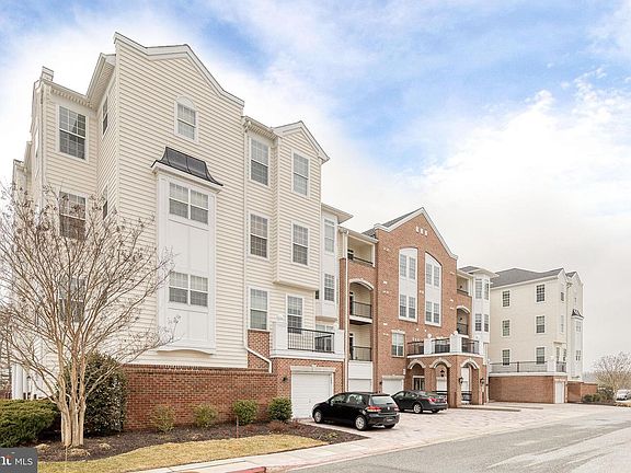 2nd image of 7305 Brookview Rd Unit 308