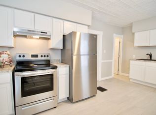 102 College St, Springfield, MA 01109