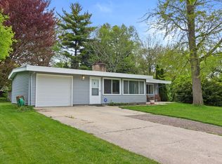 5032 W Calumet Rd, Brown Deer, WI 53223