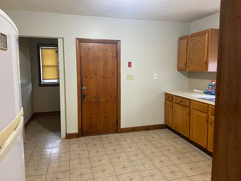 34-36 Cedrus Ave #1 — Photo 7