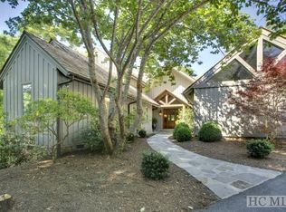 436 Cherokee Trce, Cashiers, NC 28717