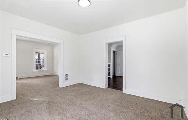 10525 Elk Ave — Photo 1