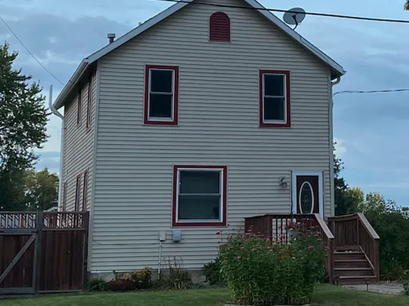 210 Playhouse St W, Cologne, MN 55322