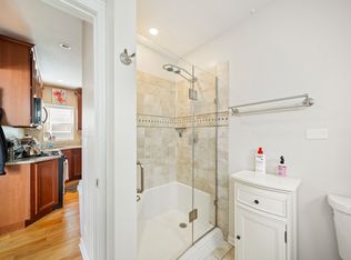 2259 W Diversey Ave APT 1, Chicago, IL 60647