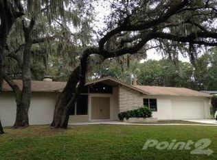 607 Courtney Dr, Temple Terrace, FL 33617