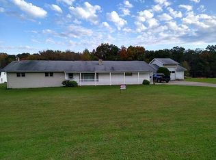 712 Warren Rd, Franklin, PA 16323