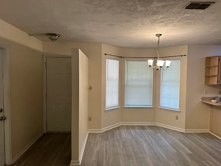 8532 Bannerman Bluff Dr — Photo 4