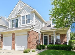 11230 Wildridge St, Westchester, IL 60154