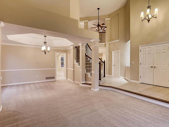 4th image of 10590 Stonewillow Dr