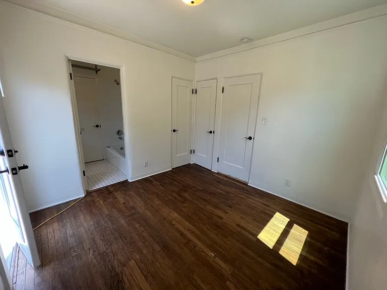 1309 San Andres St #B — Photo 12