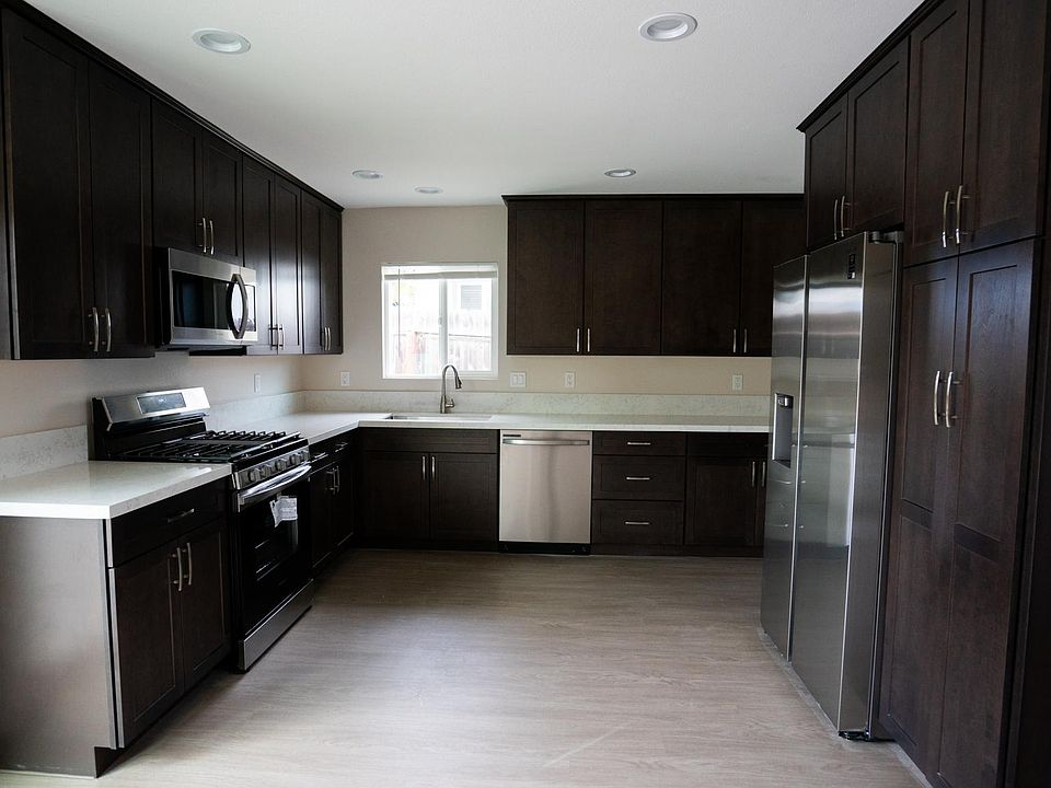 1st image of 3861 La Colusa Dr