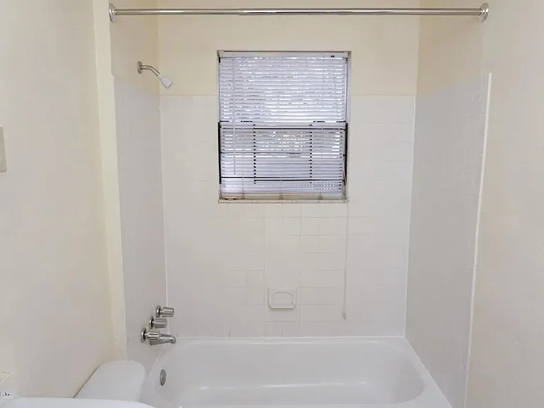 7545 Wilder Ave — Photo 3