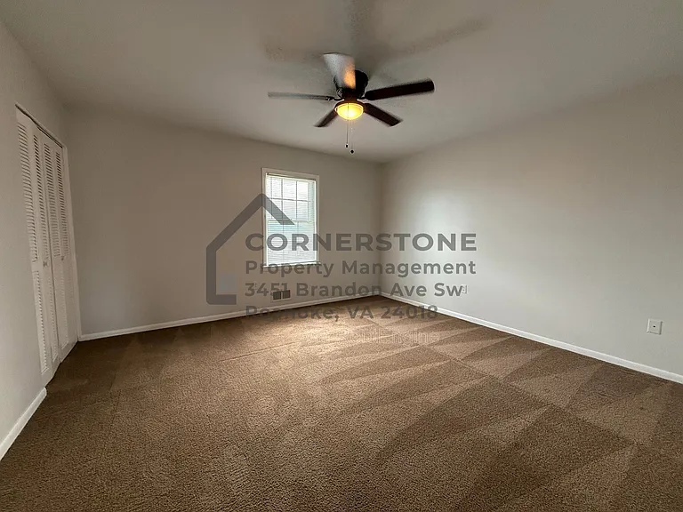 6500 Carefree Ln #13 — Photo 6