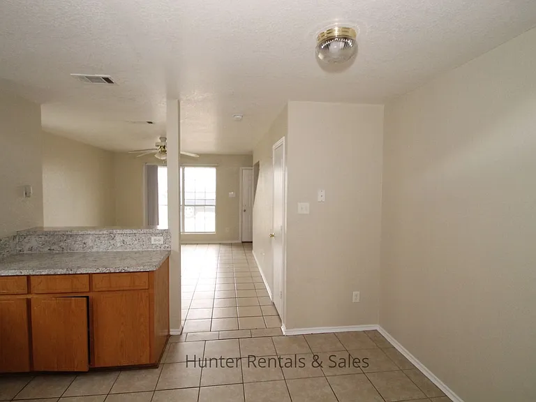 4504D Jeff Scott Dr — Photo 9