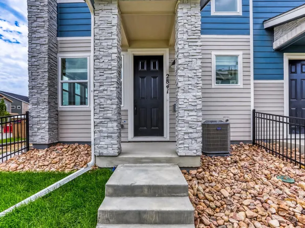 2841 Bear Springs Cir, Longmont, CO 80503