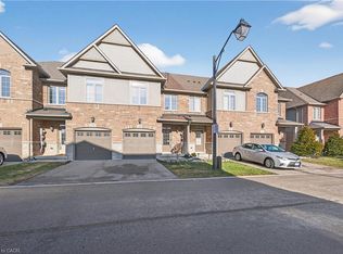 515 Winston Rd #70, Grimsby, ON L3M0C8