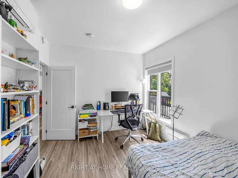 148 Glenlake Ave #8 — Photo 16