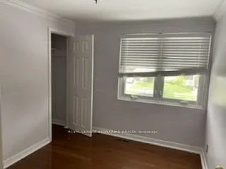 94 Woodfern Dr #UPPER — Photo 5