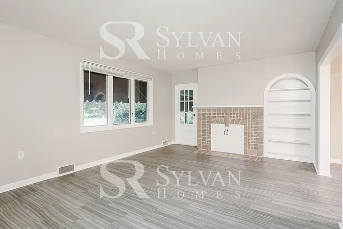 408 Tremont Ave — Photo 4