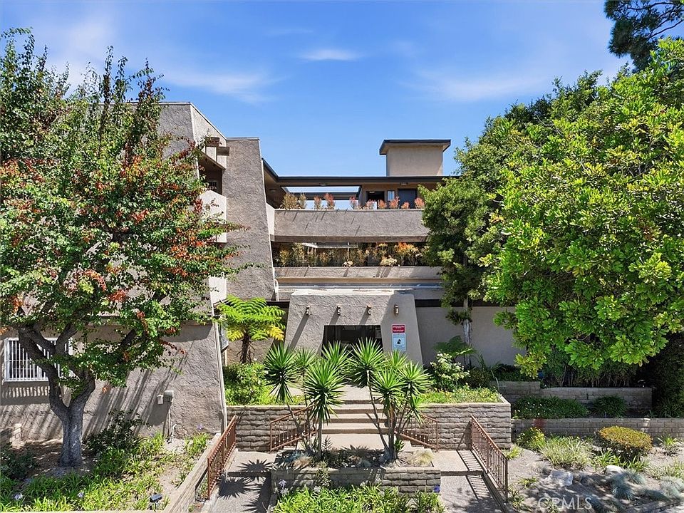 1st image of 2501 W Redondo Beach Blvd APT 321