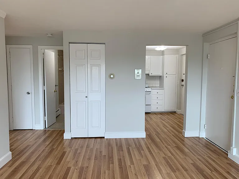 269 Harvard St #40 — Photo 9
