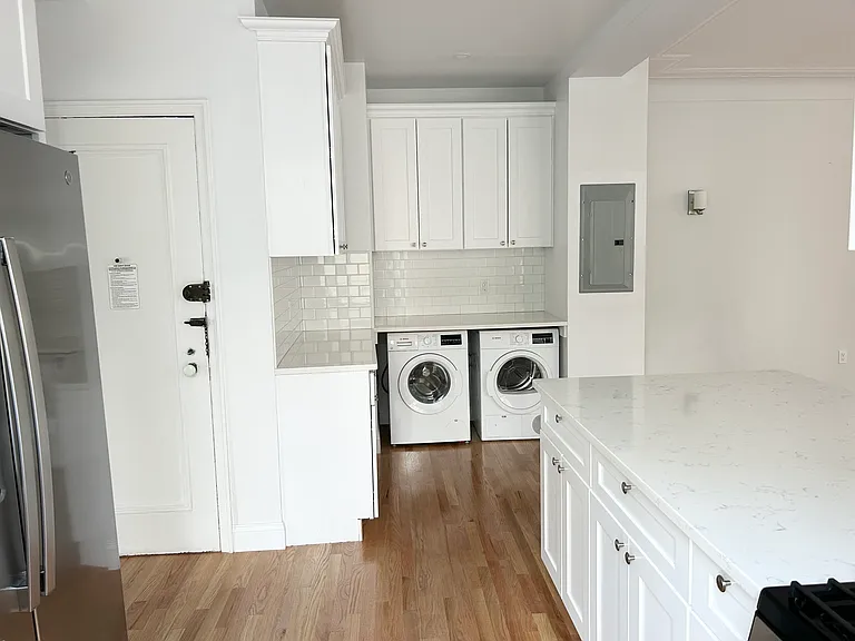 365 W End Ave #4D — Photo 6