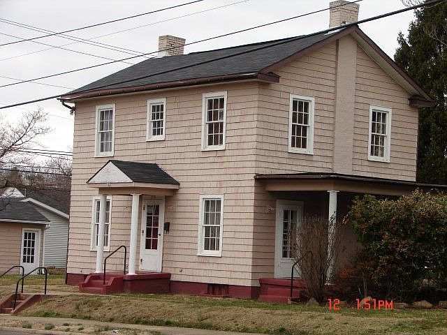 1st image of 2501 Grandview Ave
