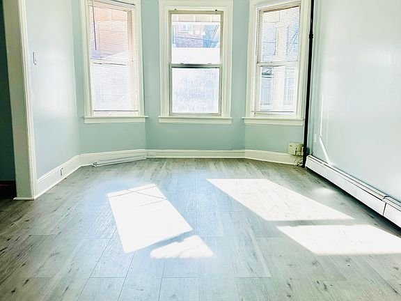 2nd image of 164 Grant Ave Floor 1