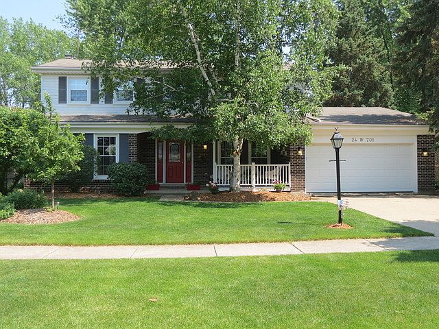 1st image of 24W701 Blackstone Ct
