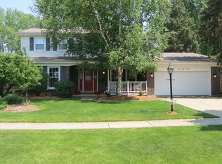 24W701 Blackstone Ct, Naperville, IL