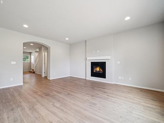 3rd image of 16957 SE Katmai Ct
