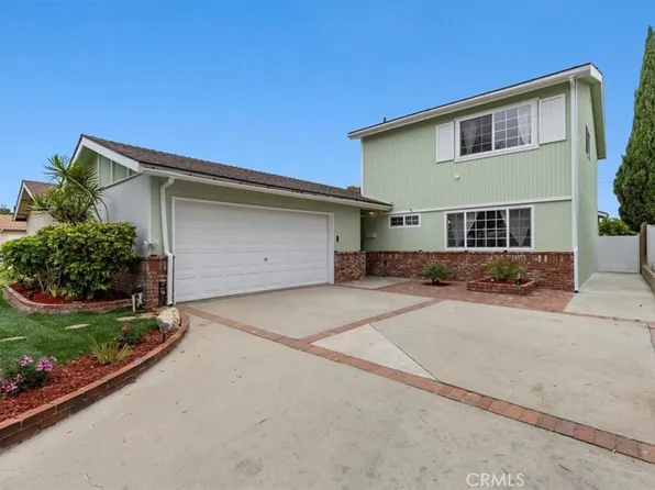 1234 W Dolores St, Wilmington, CA 90744