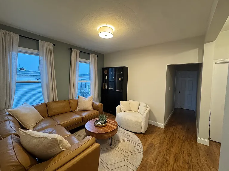 217 Marion St #3B — Photo 5