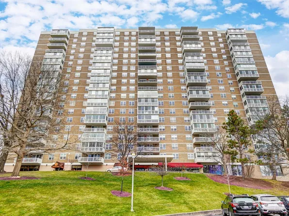 2444 Madison Rd Unit 804, Cincinnati, OH 45208