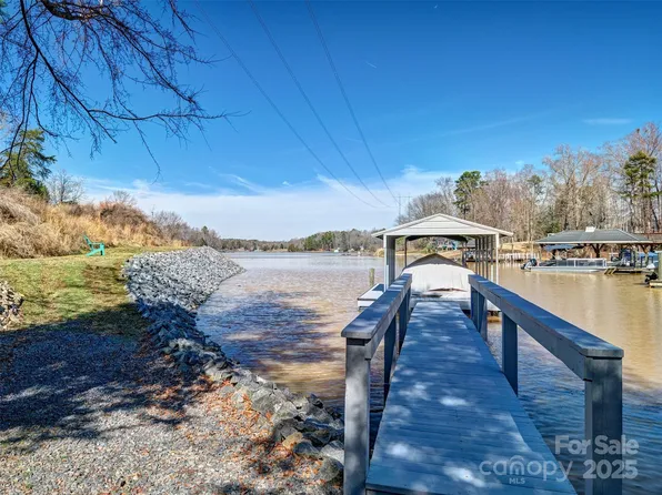 805 Cooks Cove Rdg Lot 8, Lake Wylie, SC 29710